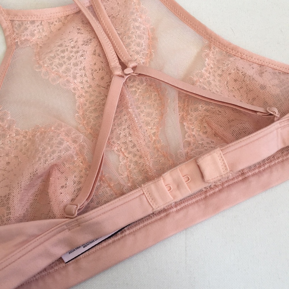 Victoria Secret lace bralette - Picture 4 of 5